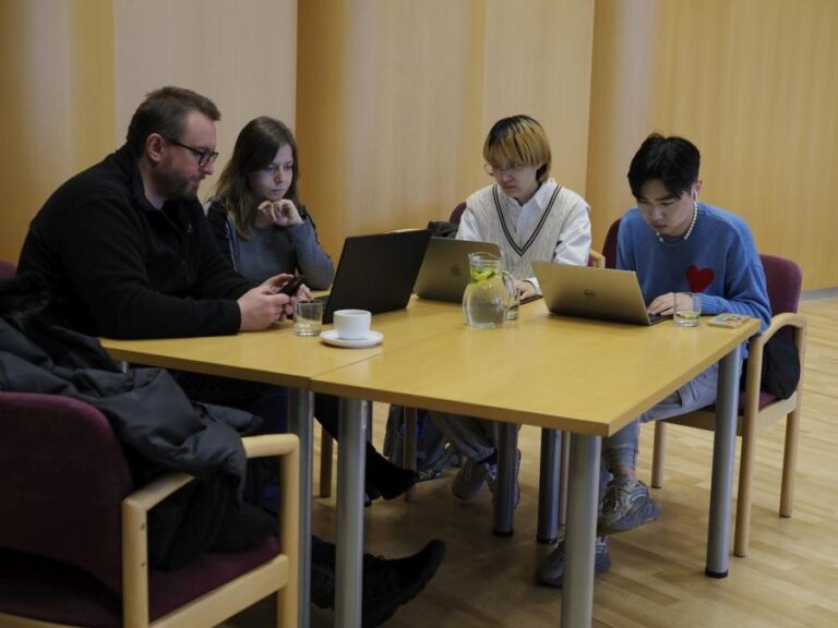 excore-hackathon-011