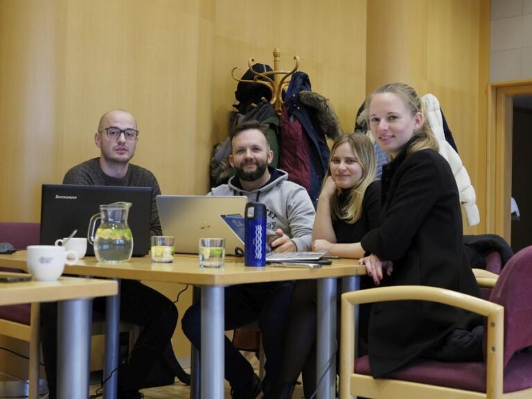 excore-hackathon-016