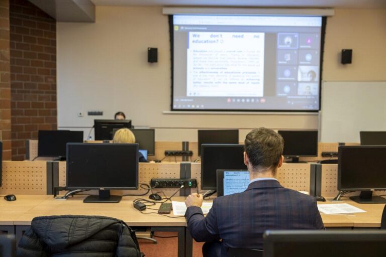 Prezentacja o edukacji